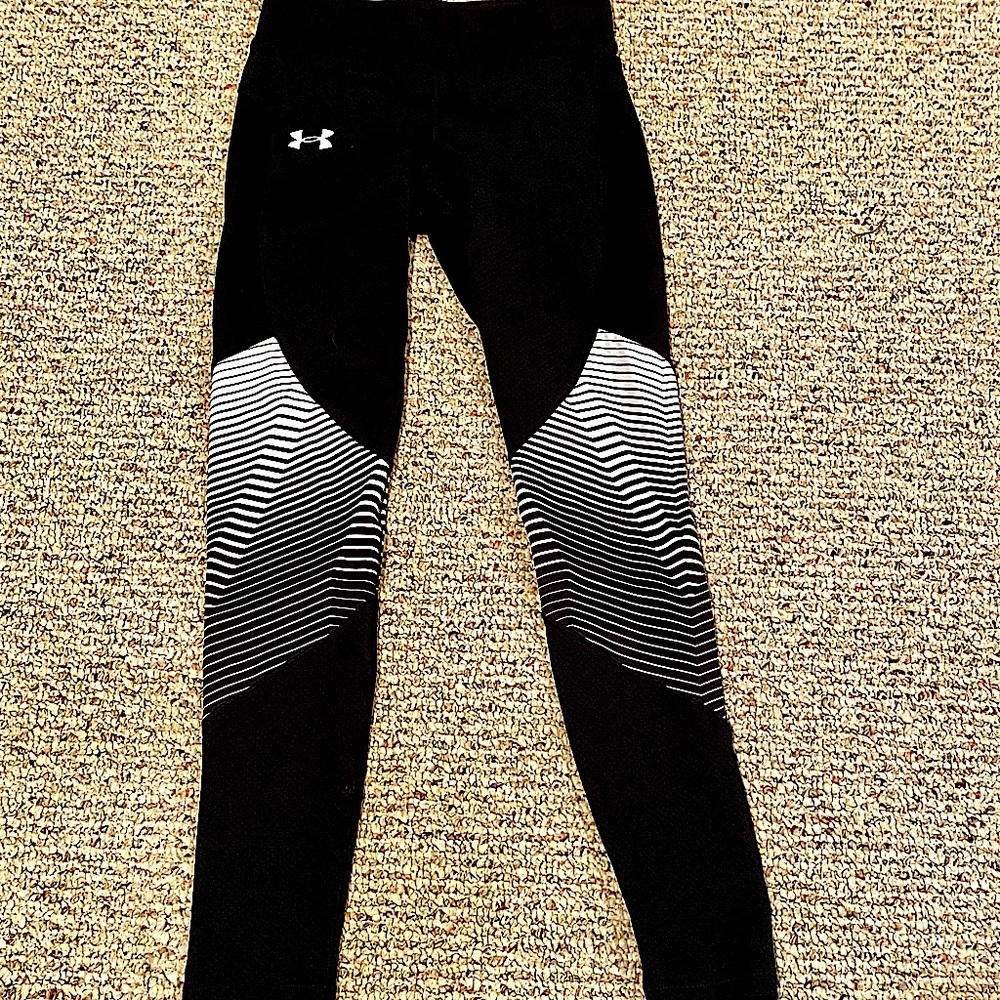 Under Armour Leggings Black & White Size Small womens